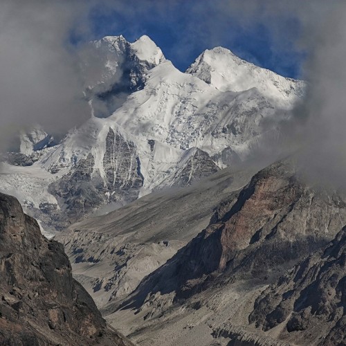 Lothse ed Everest dal punto panoramico sopra il base camp